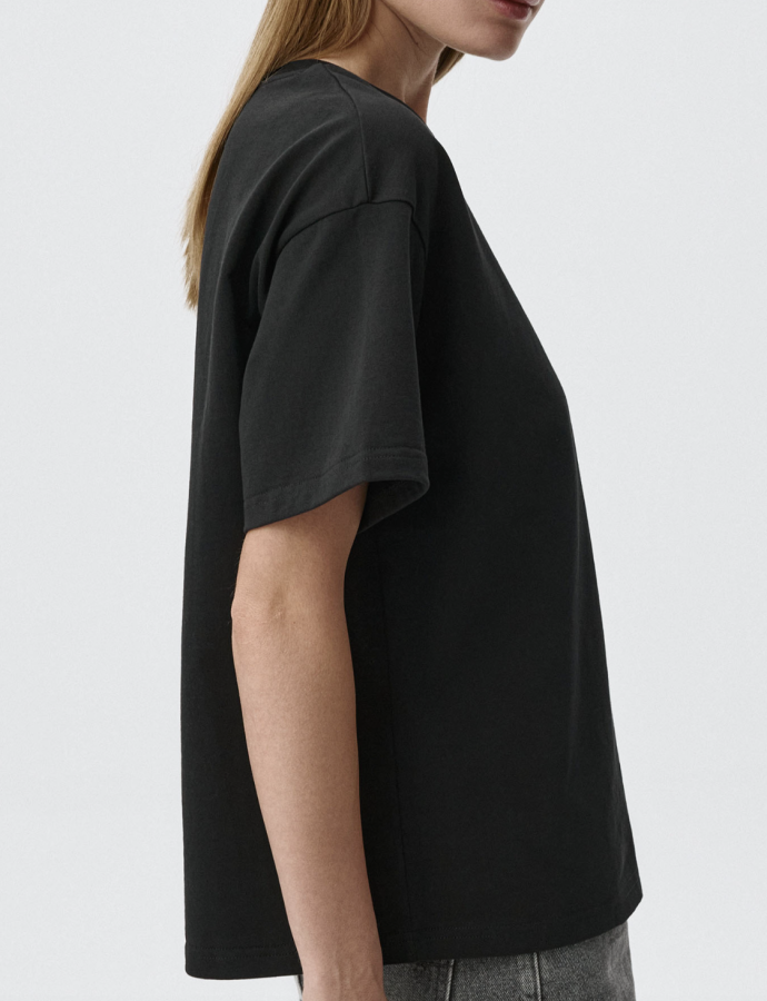 5802010237 Շապիկ կիսաթև  KATE OVERSIZE FIT